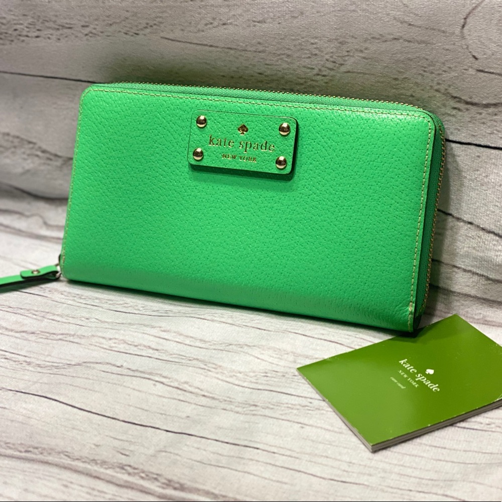 Kate Spade ♠️ New York Wallet